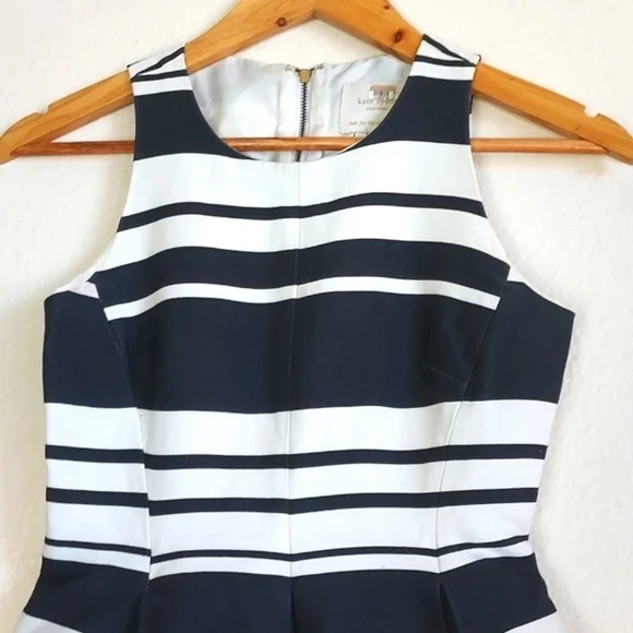Kate Spade Women's Cape Stripe Cocktail Dress Black White Stripe Size 0 - Picture 3 of 16